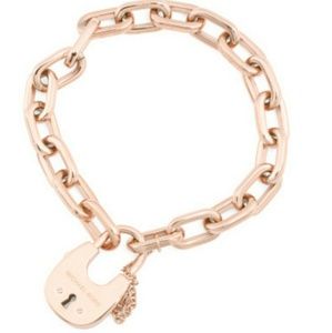 🔥🔥 Michael Kors Padlock Bracelet 🔥🔥